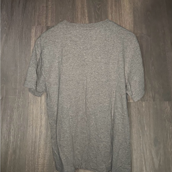 Disney Mickey Mouse Graphic Tee Size Large - Picture 2 of 2